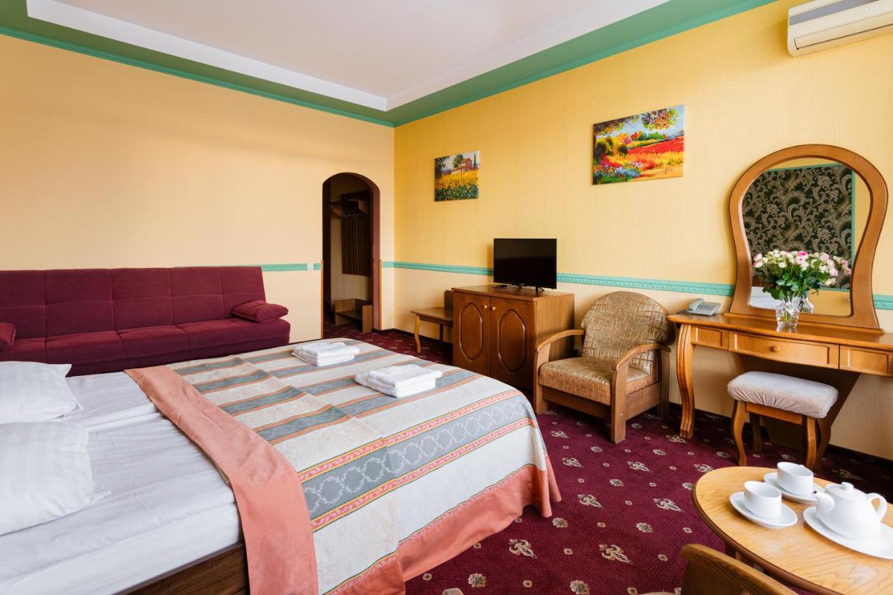 Tiso Apart Hotel Kiev Esterno foto