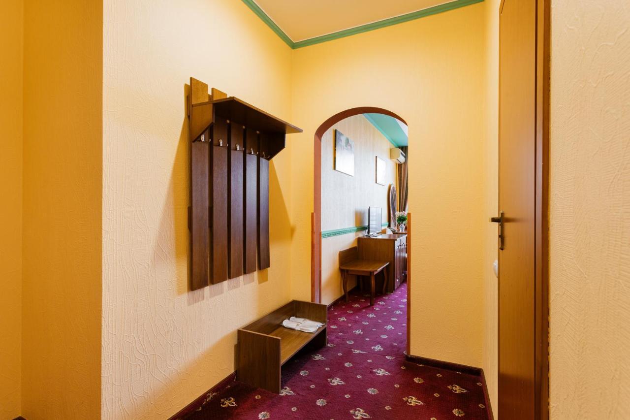 Tiso Apart Hotel Kiev Esterno foto