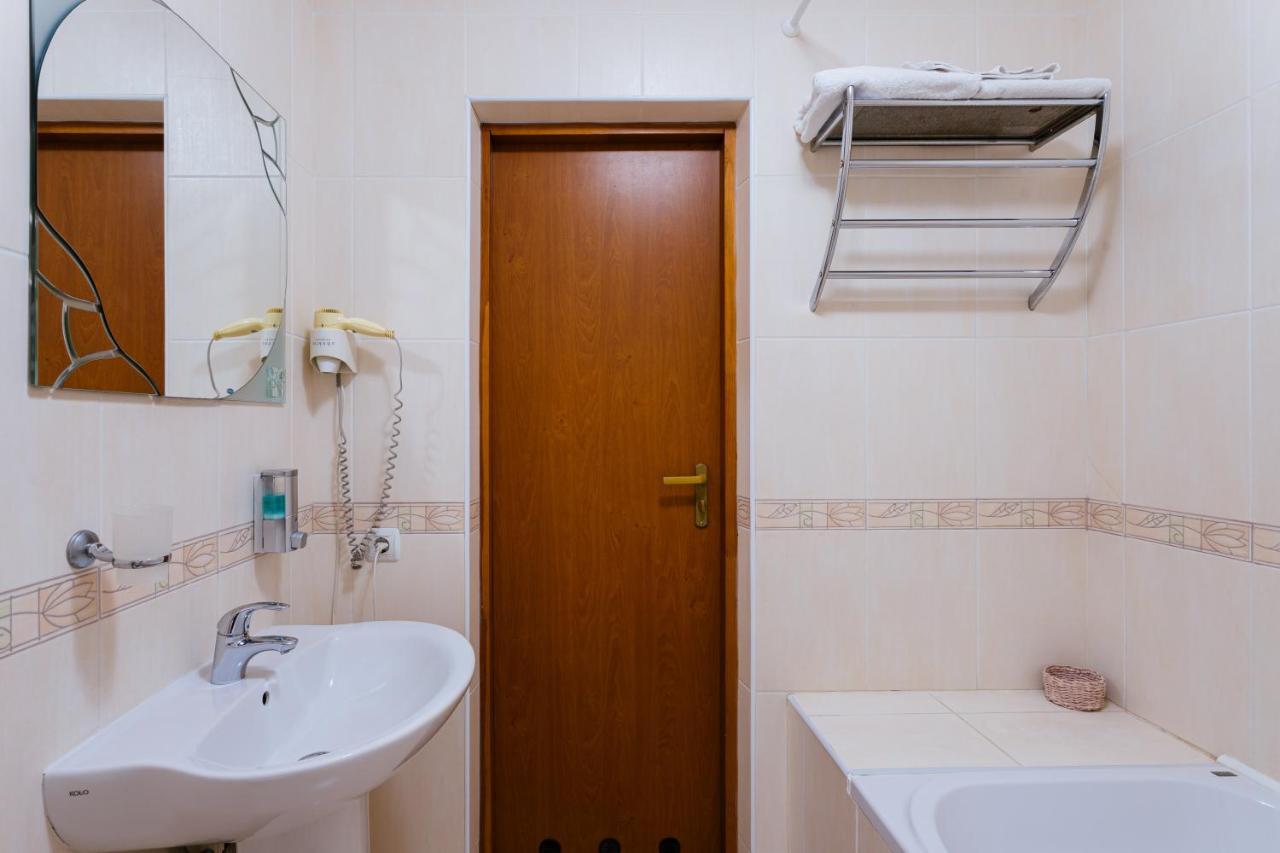 Tiso Apart Hotel Kiev Esterno foto